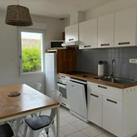 Maison A La Guarinia¨re - 4 Pers. - Fr-1-823-176 * La Guérinière